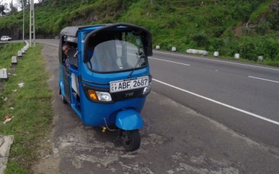 tuk tuk to ella sri lanka