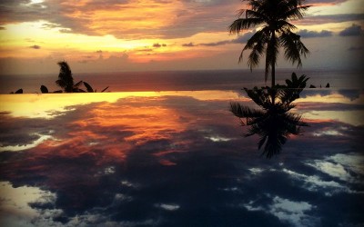 perfect sunset infinity pool sengiggi lombok